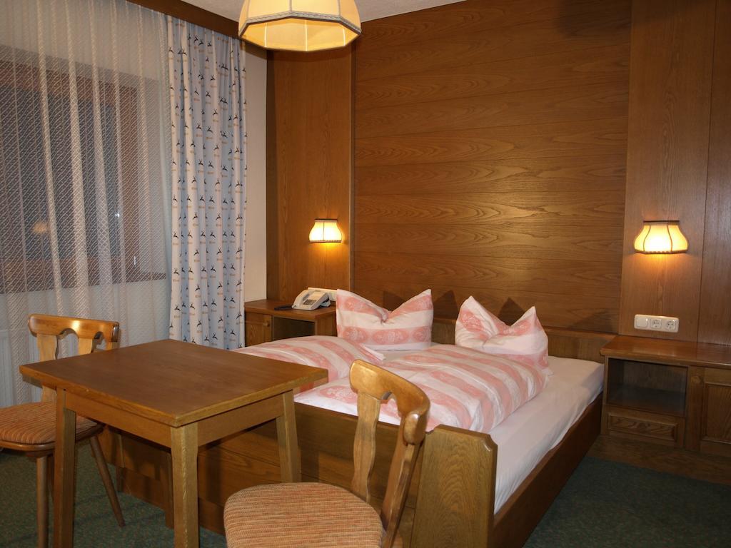 Haus Karin Otel Sölden Oda fotoğraf